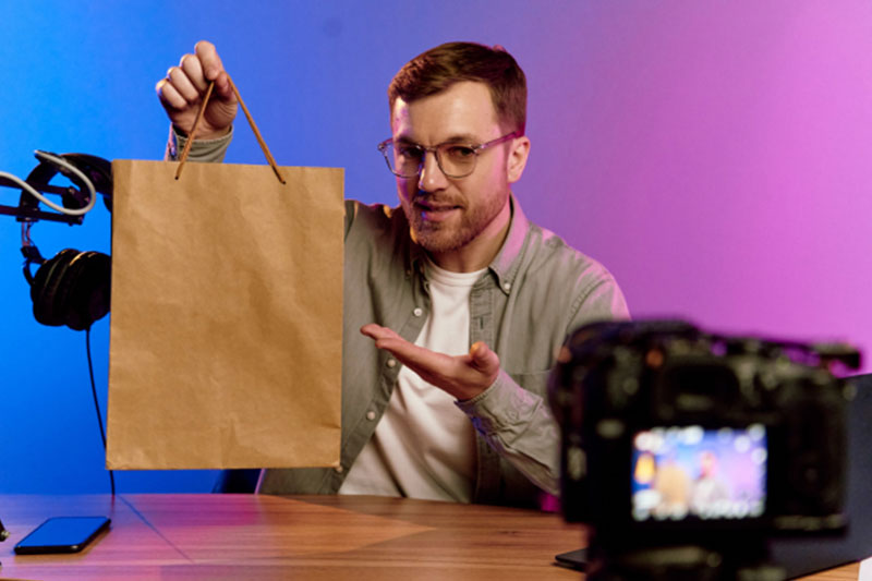 商品説明資料をパワポで作る際は資料の目的やターゲットを定めてから作成する